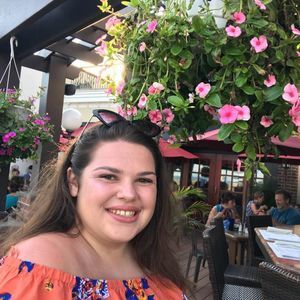 Meet your Posher, Haley